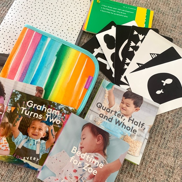 Huge Lovevery Bundle - Picture 2 of 8